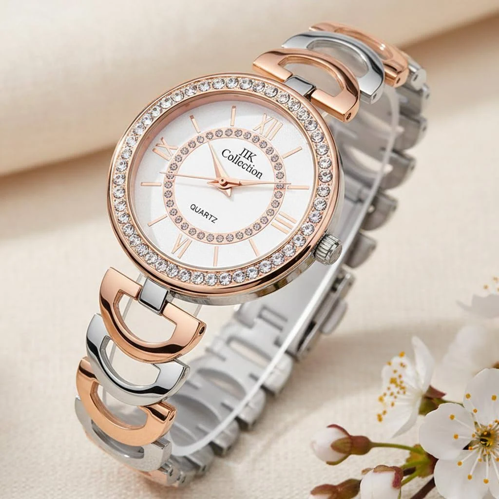 Women's Round Studded Dial Analogue Quartz Movemnet Watch